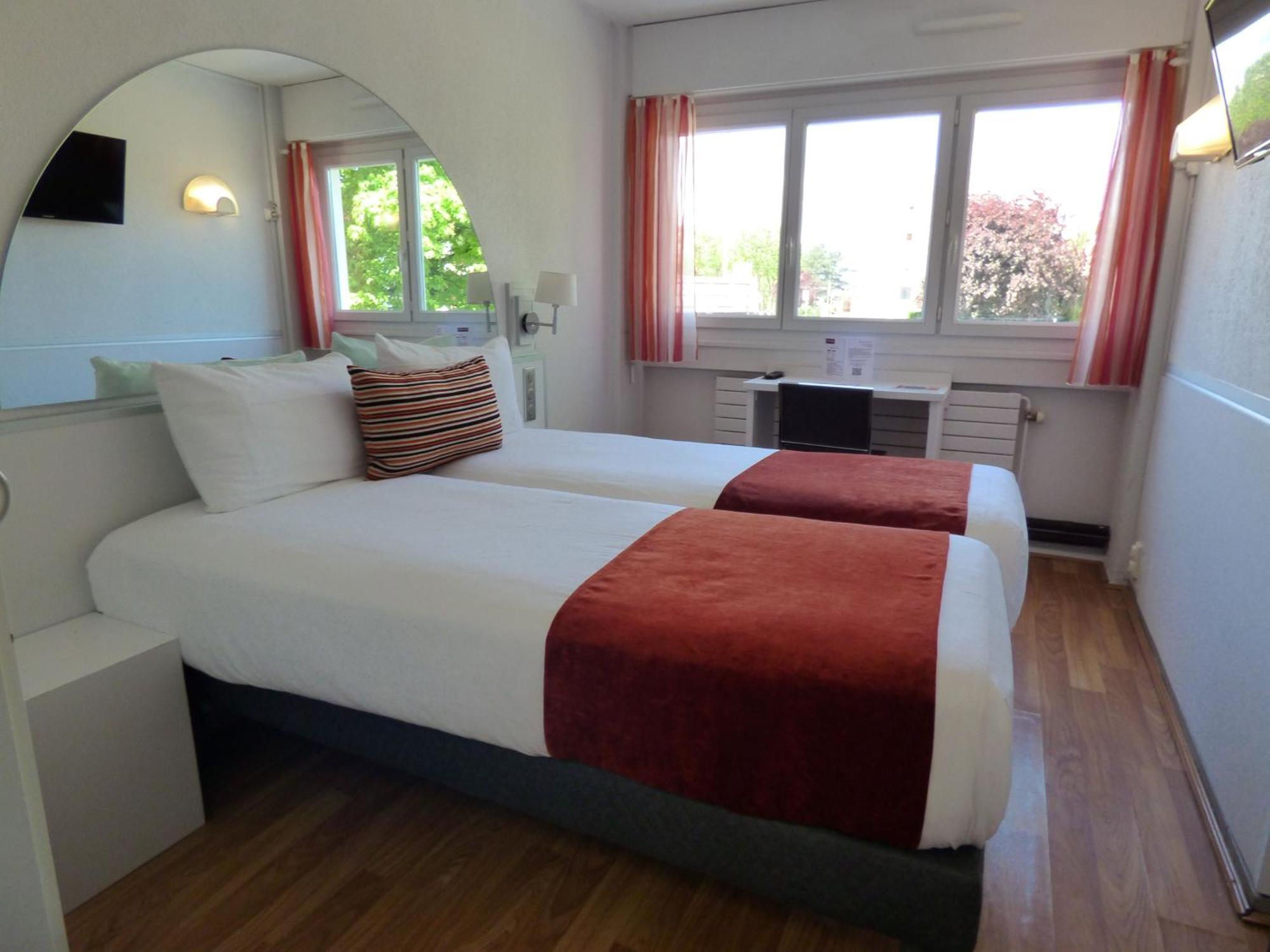 Cit'Hotel Escatel Mâcon Exteriör bild