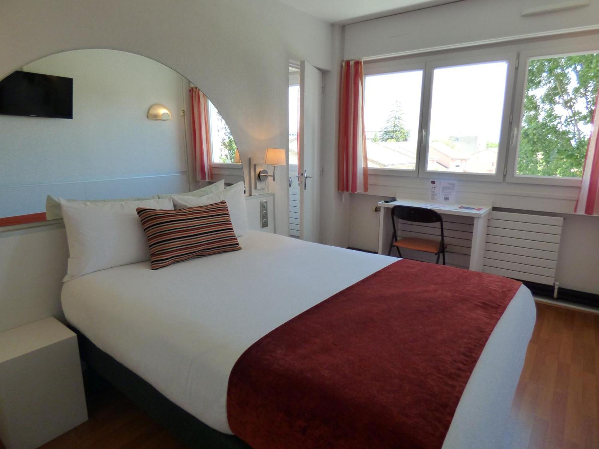 Cit'Hotel Escatel Mâcon Exteriör bild